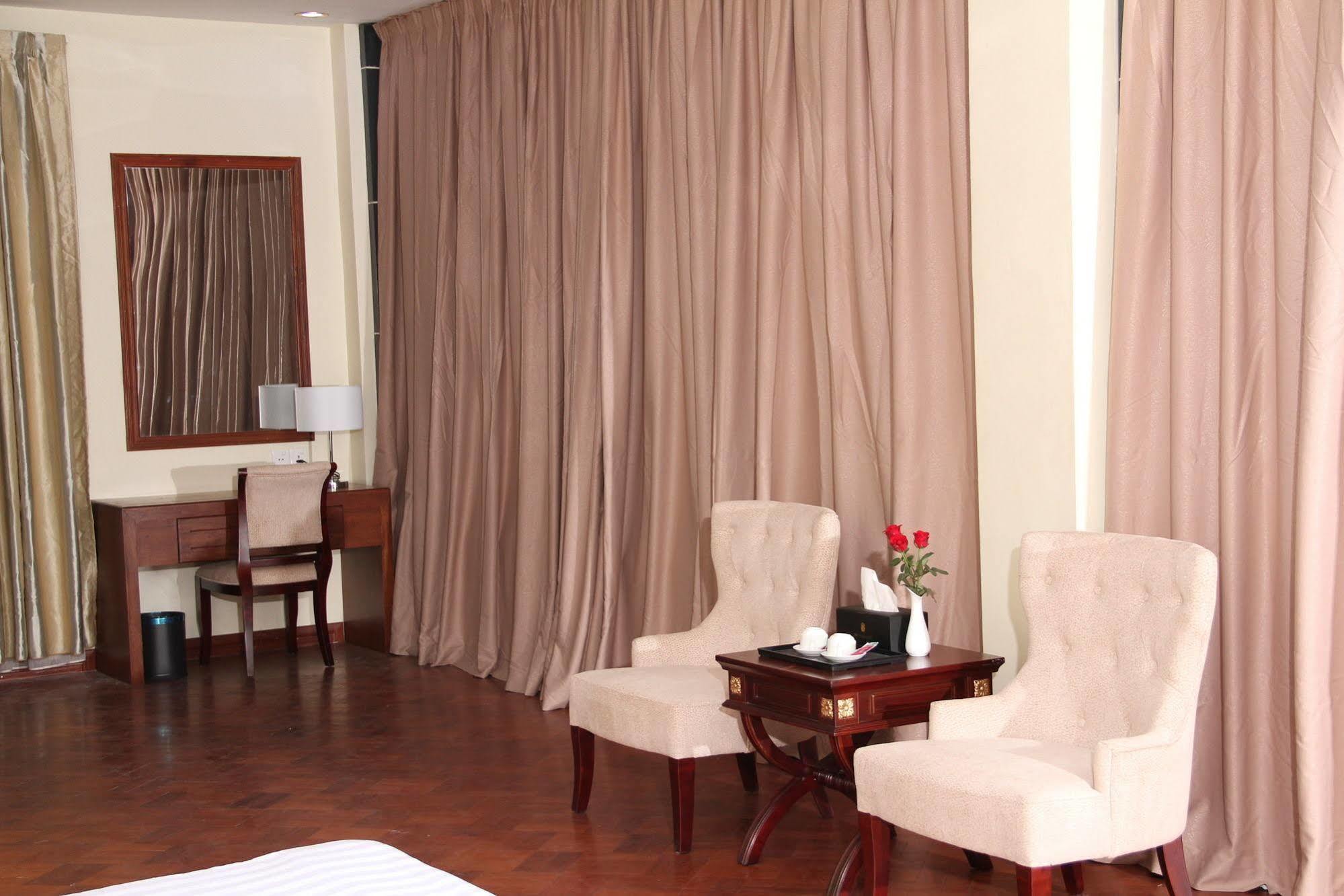 Sky Man Hotel Gyogon Exterior foto